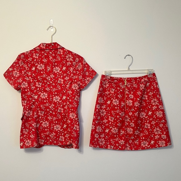 NWT! Julie Brown NYC Red Floral suit / mini skirt set. Gold thread. Sz Small ♥️ - Picture 7 of 11